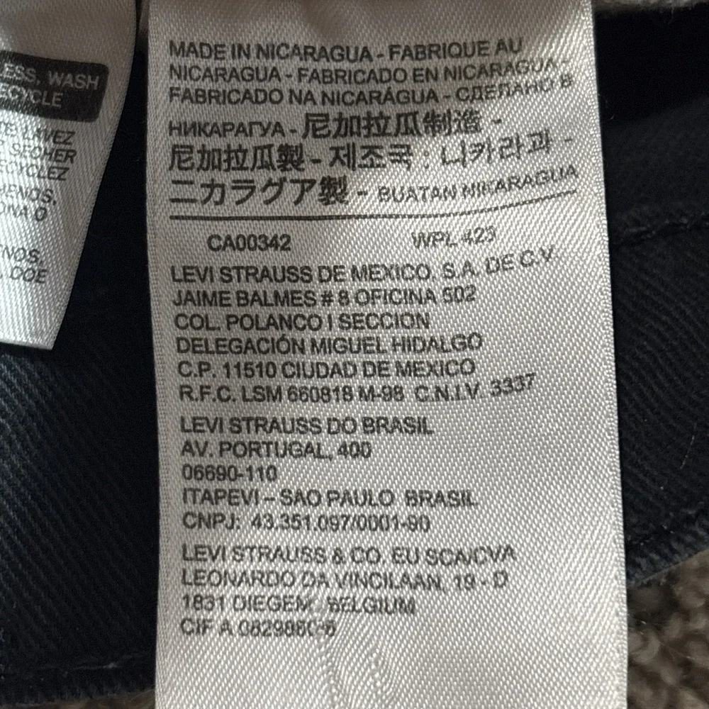 Levis 541 Athletic Taper Jeans Mens W38 L32 Black Denim Pants 18181-0019